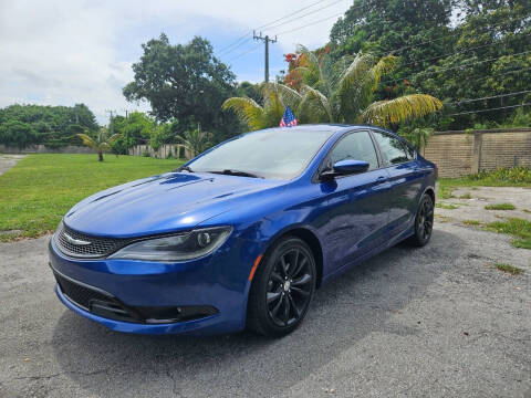 2015 Chrysler 200 S
