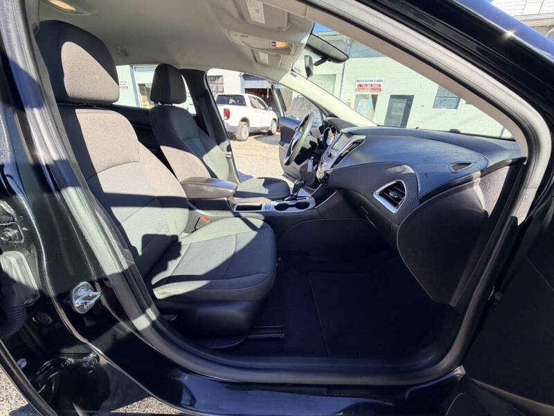 2018 Chevrolet Cruze LS Auto