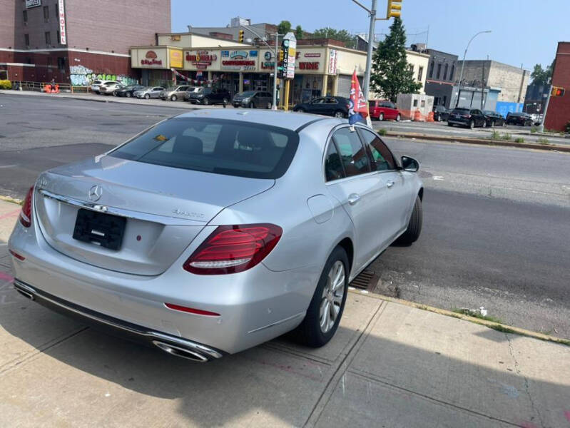 2017 Mercedes-Benz E-Class E 300 4MATIC