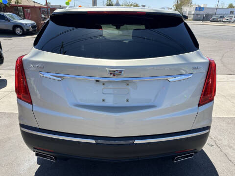 2017 Cadillac XT5 Premium Luxury