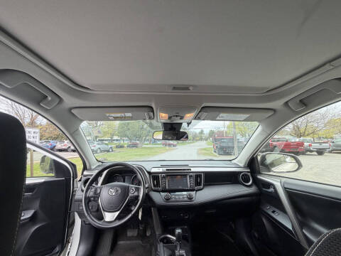 2017 Toyota RAV4 XLE