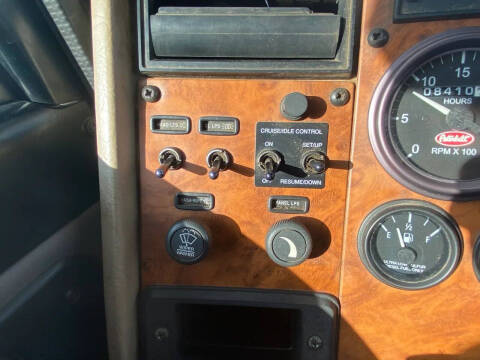 2009 Peterbilt 340