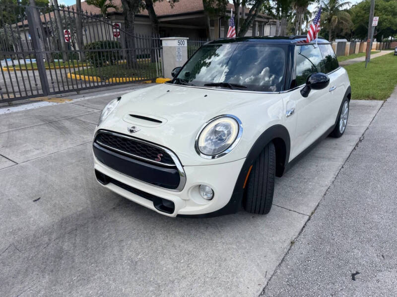 2015 MINI Hardtop 2 Door Cooper S