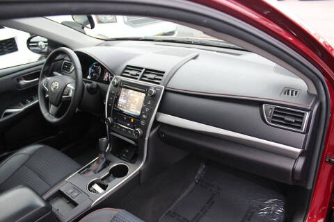 2015 Toyota Camry Hybrid SE