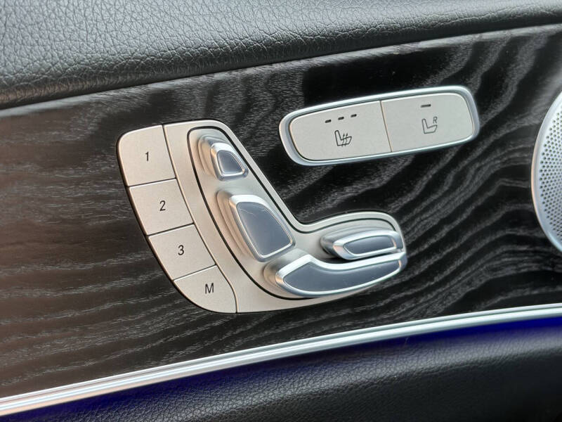 2017 Mercedes-Benz E-Class E 300 4MATIC