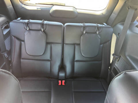 2024 Ford Explorer ST-Line