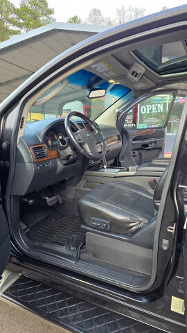 2011 Nissan Armada Platinum