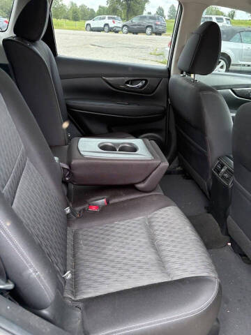2017 Nissan Rogue S