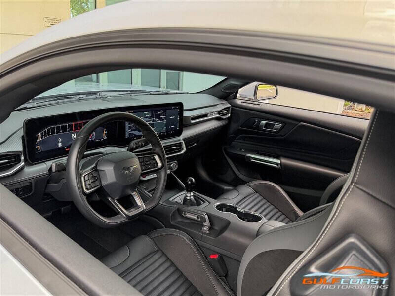 2025 Ford Mustang