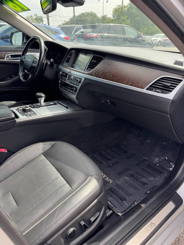 2018 Genesis G80