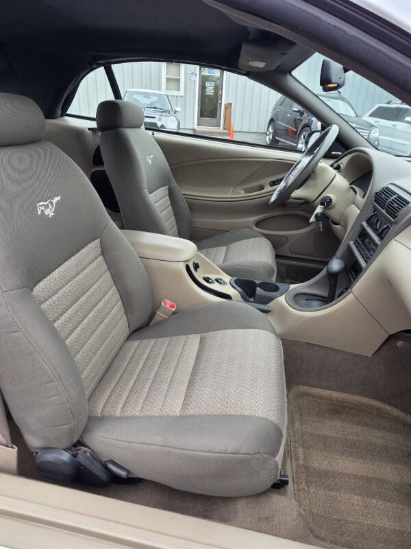 2000 Ford Mustang GT