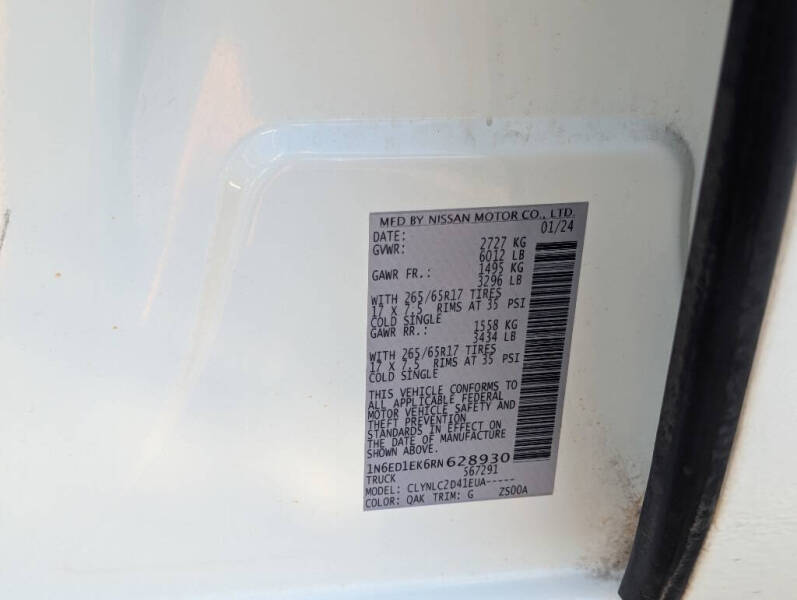 2024 Nissan Frontier SV