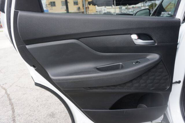 2019 Hyundai Santa Fe SE 2.4L