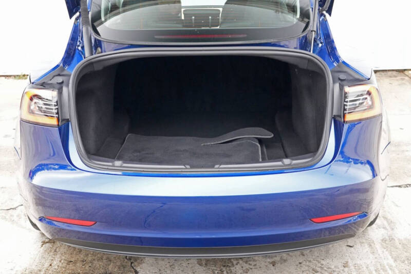 2023 Tesla Model 3 Performance