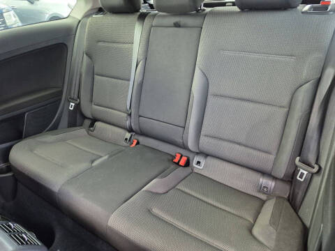 2015 Volkswagen Golf TSI S