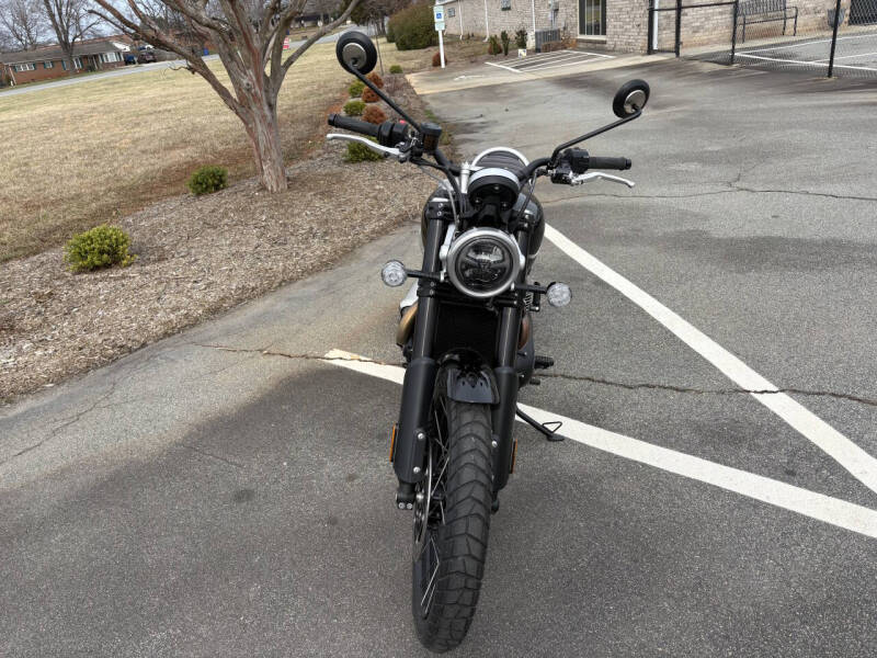 2024 Triumph Scrambler