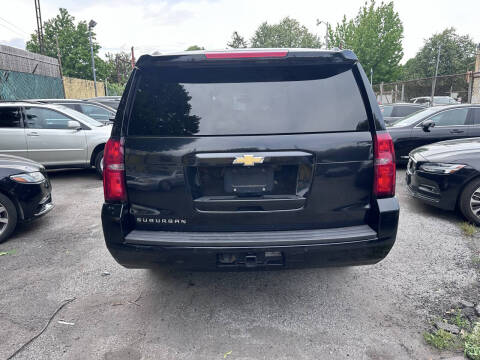 2018 Chevrolet Suburban LT