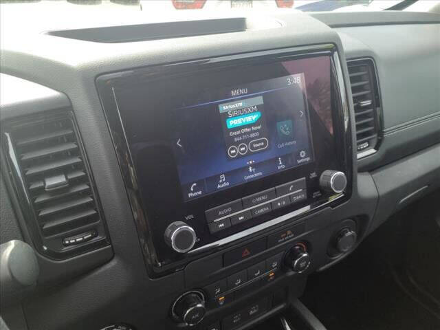 2023 Nissan Frontier SV