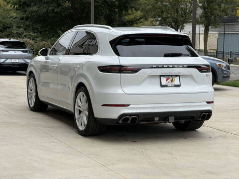2022 Porsche Cayenne Turbo