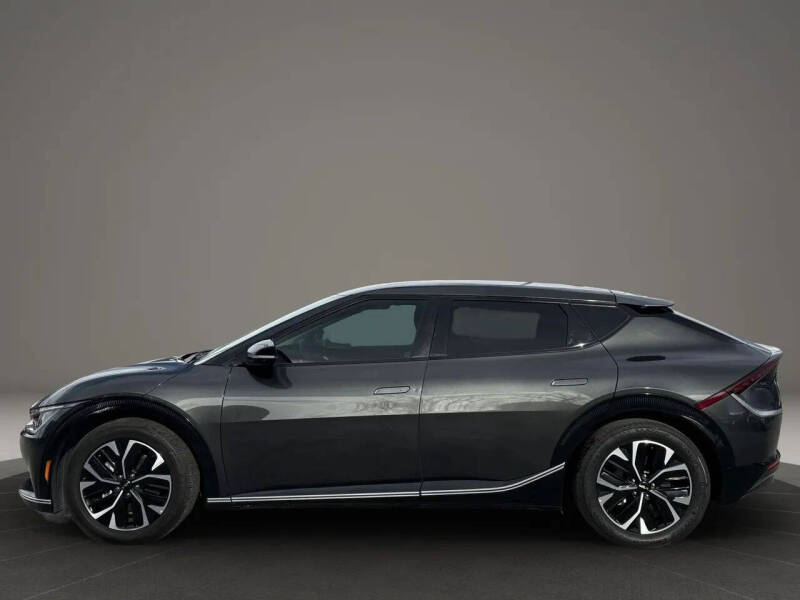 2022 Kia EV6 Wind