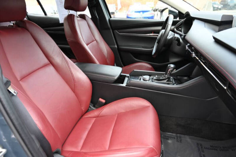 2024 Mazda Mazda3 Sedan 2.5 S Carbon Edition