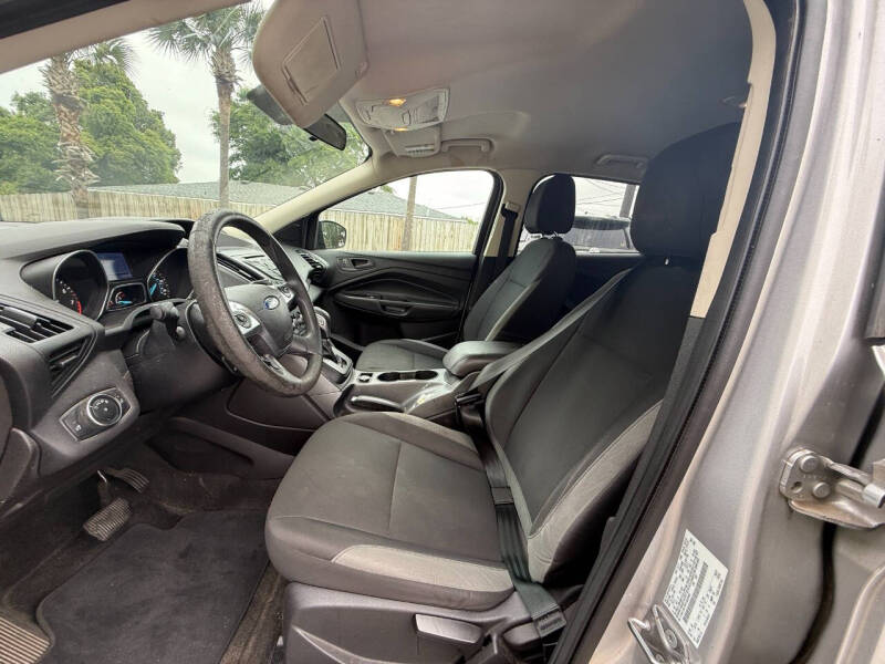 2015 Ford Escape S