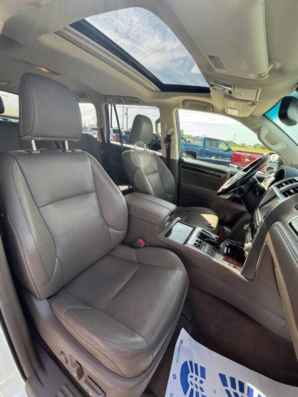 2017 Lexus GX 460