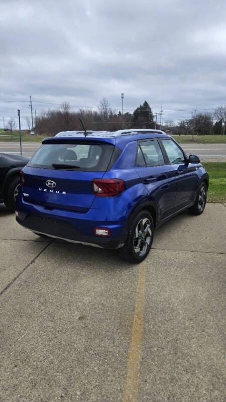 2023 Hyundai Venue SEL