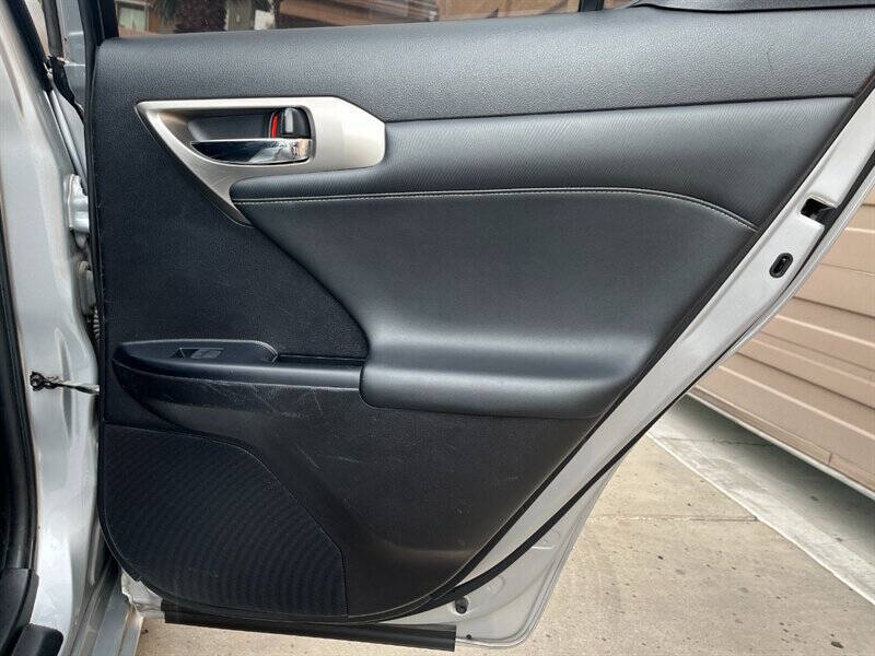 2016 Lexus CT 200h
