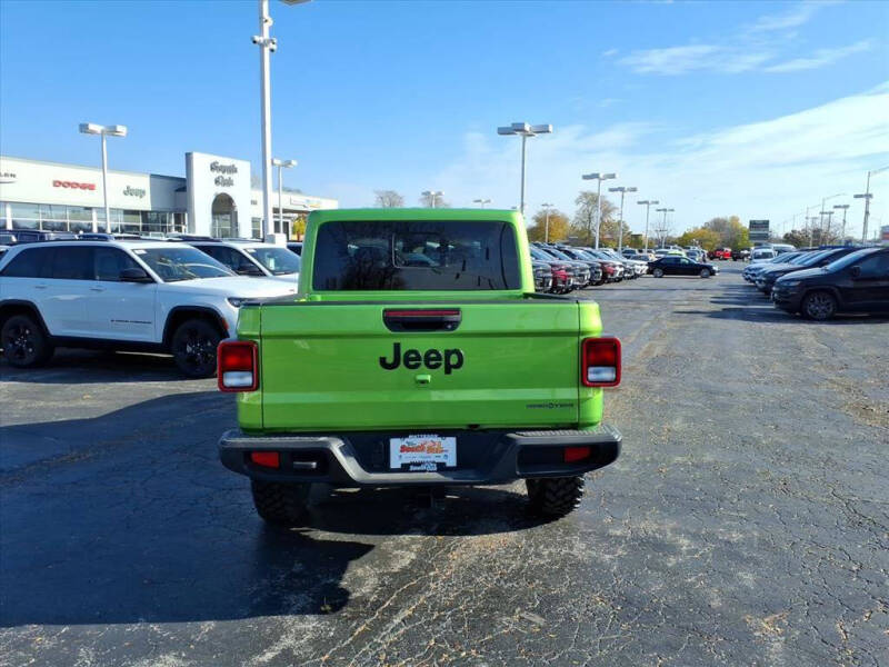 2025 Jeep Gladiator High Tide
