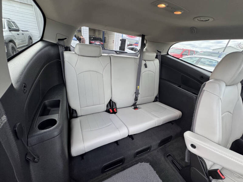 2012 Chevrolet Traverse LTZ