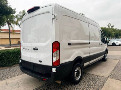 2023 Ford Transit