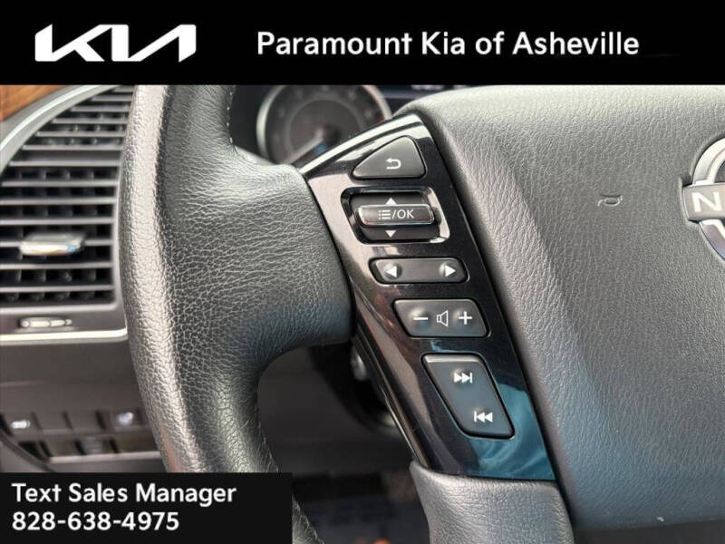 2022 Nissan Armada SL