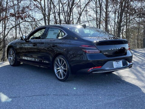 2023 Genesis G70