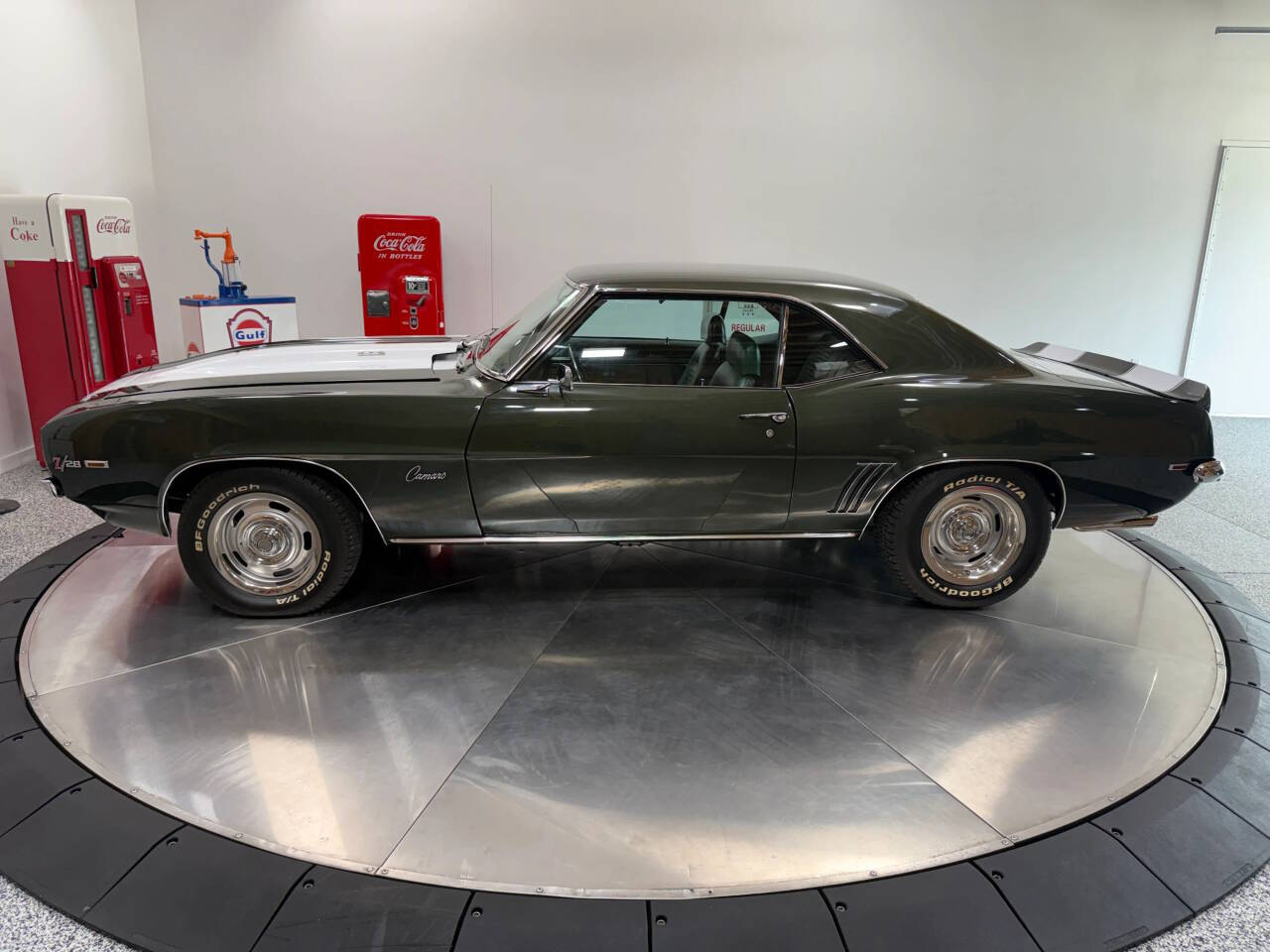 1969 Chevrolet Camaro 9