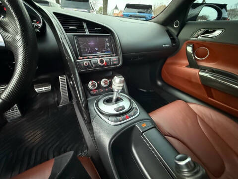 2012 Audi R8 5.2 quattro