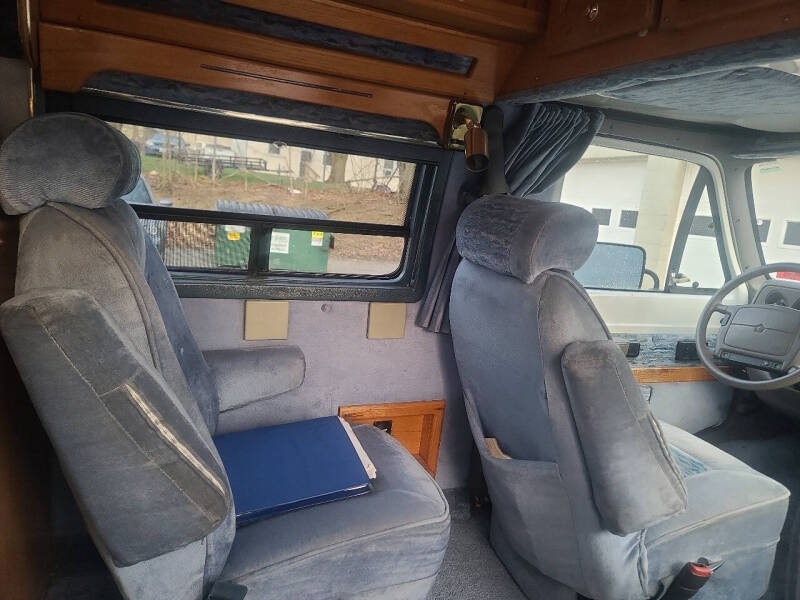 1996 Dodge Ram Van 3500