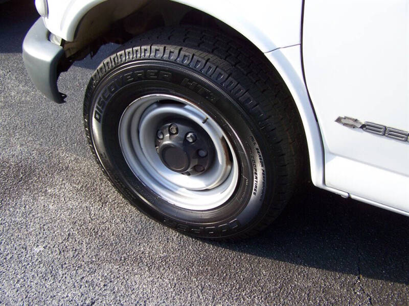 2002 Chevrolet Express 3500