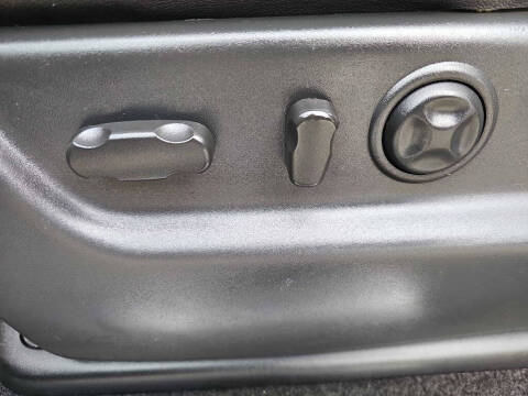 2013 Cadillac Escalade EXT Premium