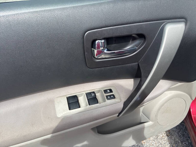 2010 Nissan Rogue S