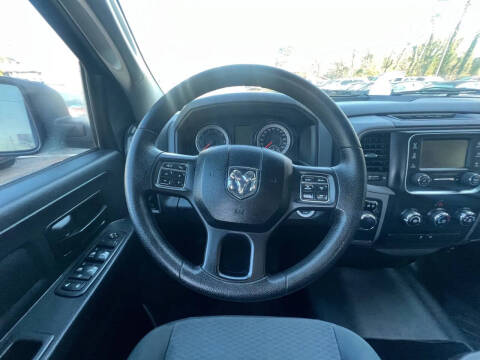 2017 RAM 1500 Express