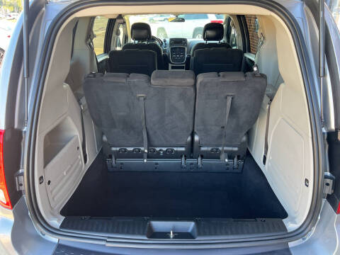 2015 Dodge Grand Caravan SE