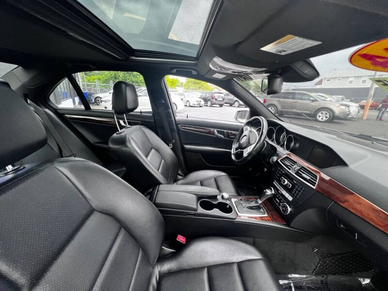 2014 Mercedes-Benz C-Class