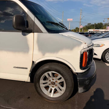 2001 Chevrolet Express G2500