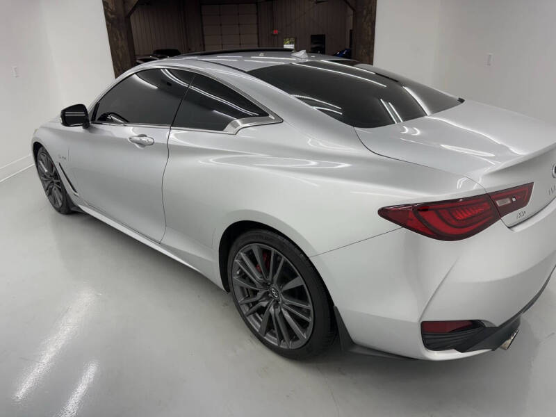 2017 Infiniti Q60 Red Sport 400