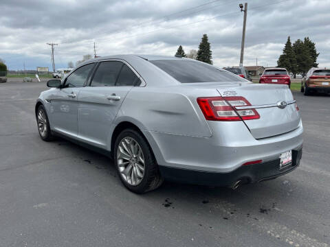 2019 Ford Taurus Limited