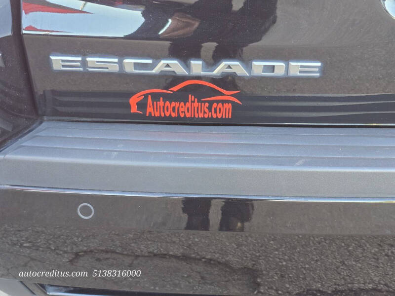 2017 Cadillac Escalade Luxury