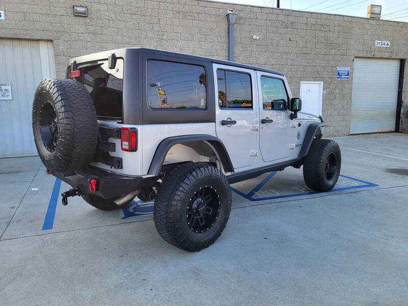 2012 Jeep Wrangler Unlimited Rubicon