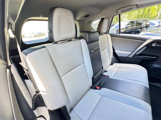 2018 Toyota RAV4 Hybrid Limited