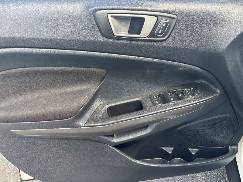 2020 Ford EcoSport SE
